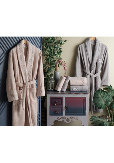 Dantela Premium Soft Nakışlı Aile Bornoz Seti-Yade Pudra Gri Gri - Pudra