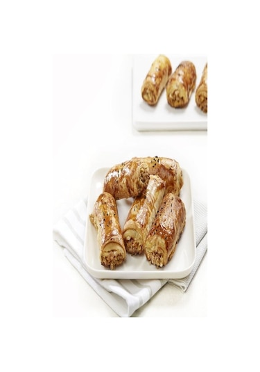 Çengelköy Börekçisi Dondurulmuş Kıymalı Rulo Börek 3 KG + Karışık Poğaça 7'li