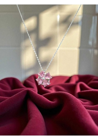 Kalp Kesim Taşlı Dönen Çiçek Figürlü 925 Ayar Gümüş Kolye Hareketli Tasarım Gümüş