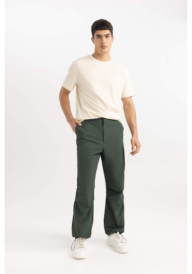 DeFacto Yazlık Pantolon Relax Fit Rahat Kesim Kargo Cepli Beli Paçası Lastikli B4519AX24SPGN542 DeFacto Yazlık Pantolon Relax Fit Rahat Kesim Kargo Cepli Beli Paçası Lastikli B4519AX24SPGN542