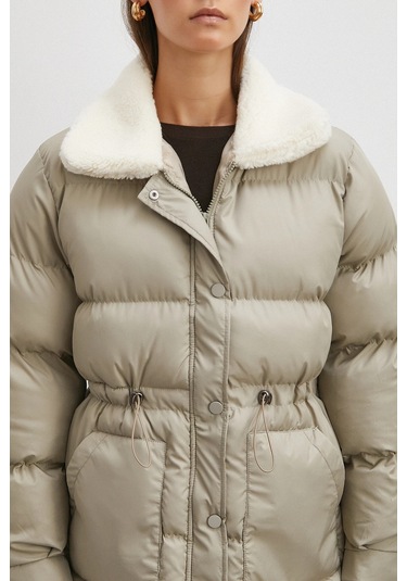 Kürk Yakalı Şişme Mont Bej Bej