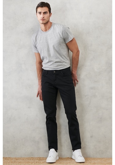 Erkek Sıyah 360 Derece Her Yöne Esneyen Rahat Slim Fit Pantolon Siyah Erkek Sıyah 360 Derece Her Yöne Esneyen Rahat Slim Fit Pantolon Siyah