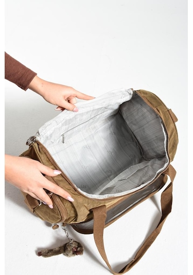 Unisex Kabin Boy Çapraz Askılı Omuz Çantası Seyehat Spor Çantası Hafif Klinkır Kumaş 40 25 Cm Taba