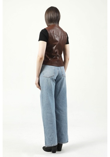 Dericlub Vittoria Kadın Düğmeli Slim Fit Hakiki Deri Yelek Fındık Fındık