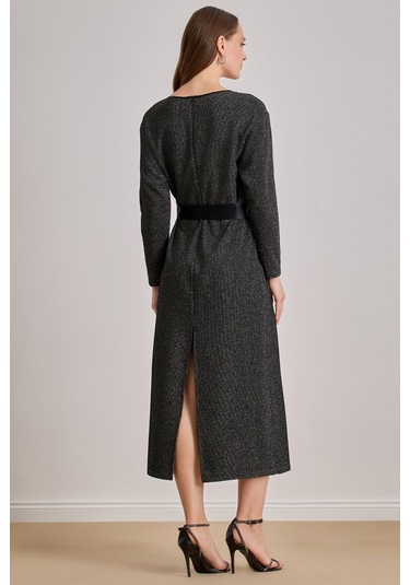 Bilekte Boy Siyah Simli Elbise Siyah