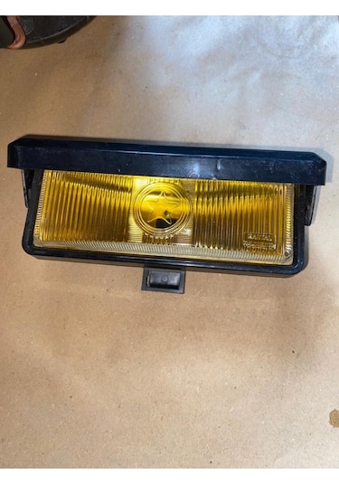 Halogen Sis Lambası Dikdörtgen Kapaklı Eski Üretim Etiketçilere Özel Barkod10001686