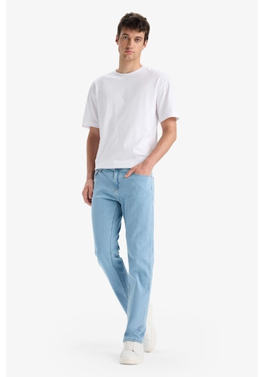Defacto Sergio Regular Fit Normal Kalıp Normal Bel Boru Paça Jean Pantolon E7268ax25smnm39 Mavi