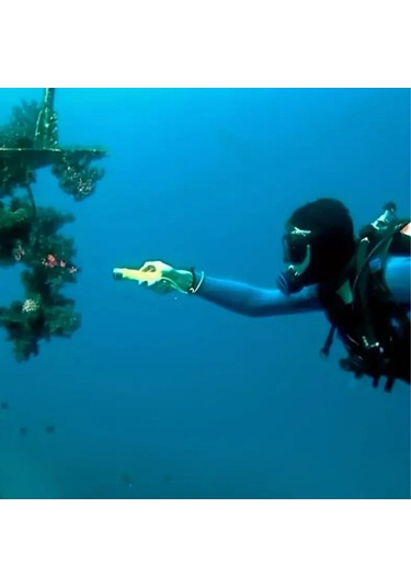 Süper Parlak Led Su Altı Dalış Feneri Taşınabilir, Su Geçirmez Çok Renkli