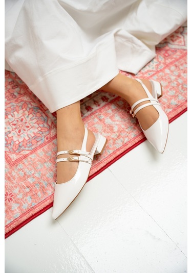 Holly Çift Toka Detaylı Babet Beyaz