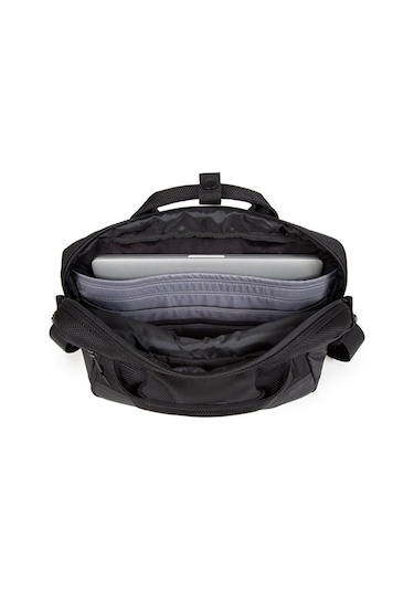 Eastpak Acton Cnnct Coat Omuz Notebook Laptop Çantası Ek42F80W Siyah