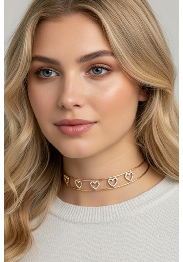 Caş Dekorasyon Altın Renk Kalpli Taşlı Choker Kolye Altın