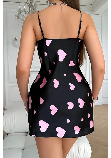 Pembe Kalp Desenli Siyah Saten Gecelik Siyah