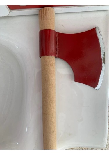 Çankaya Kırmız Ahşap Saplı Balta