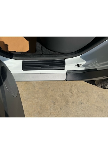 Türkmen Dacia Duster 2010-2017 Arası Arka Kapı Eşiği 2 Prç
