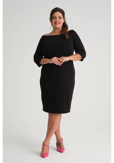 Kadın Siyah Carmen Yaka Truvakar Kol Büyük Beden Esnek Krep Elbise-siyah Siyah