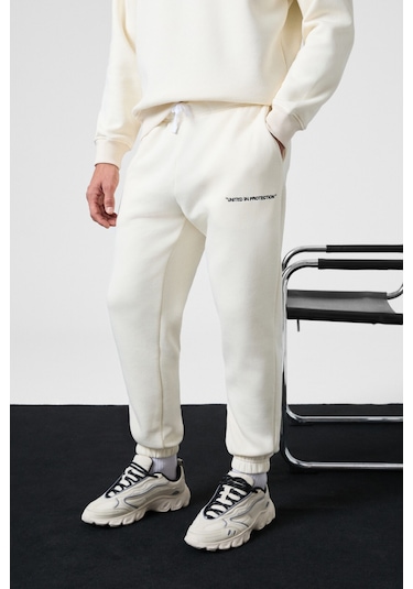 MARSHALL Erkek Pamuklu İçi Polarlı Nakışlı Relaxed Ekru Eşofman Takımı