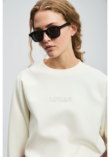 Lufian Kadın Alıce Örme Sweatshırt 122030016 Kırık Beyaz Kırık Beyaz Lufian Kadın Alıce Örme Sweatshırt 122030016 Kırık Beyaz Kırık Beyaz