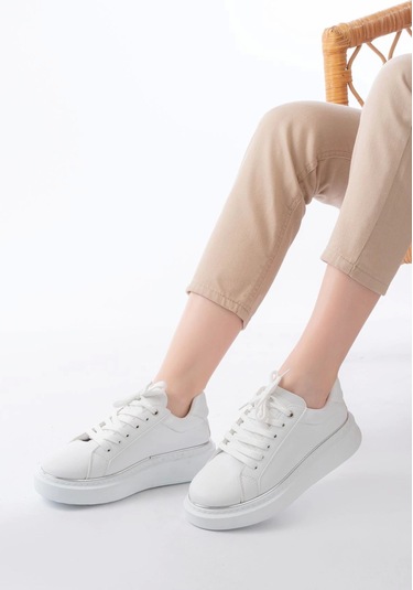 Rs-2435 Beyaz Gümüş Bağcıklı Dikişli Günlük Spor Ayakkabı Beyaz