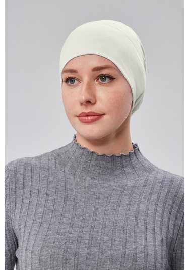 Kadın Tesettür Hazır Pratik Geçmeli Bone Lastikli Kaymaz Ekru