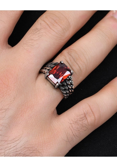 Prestij Gümüş Gemici Zincir Modeli Kırmızı Zirkon Taşlı 925 Ayar Gümüş Erkek Yüzüğü 800927