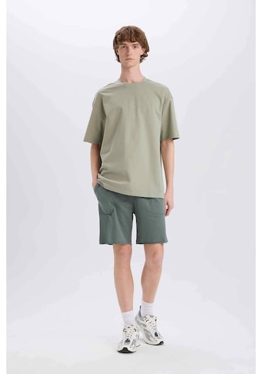 Defacto %100 Pamuk Slim Fit Dar Kesim Dar Paça Cepli Basic Düz Şort B8673ax25smgn463 Yeşil