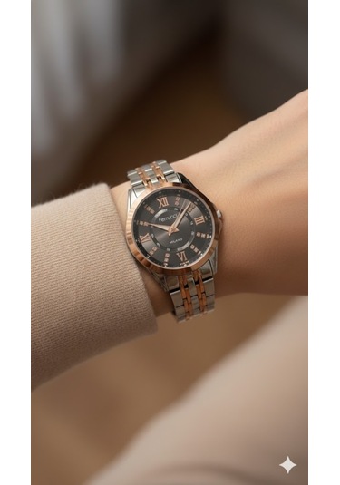 Ferrucci Kadın Kol Saati Gümüş Renk, Siyah Kadran - Fc03602m.02, 2 Yıl Garantili Altın - Gümüş