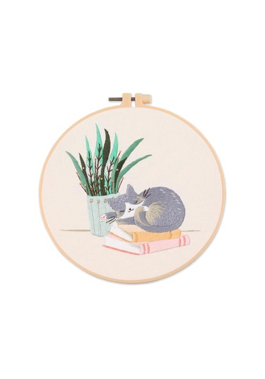 Mufunye Dıy Kedi Desenli İpek İşleme Seti - 30x30cm Kumaş, 20x20cm Taha, Tüm Malzemeler Dahil - Başlangıçcı Dost Ev Dekoru El Sanəti Paketi