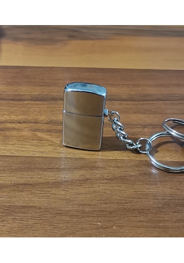 Mini Zipo Çakmak Şeklinde Anahtarlık Çakmak 4198