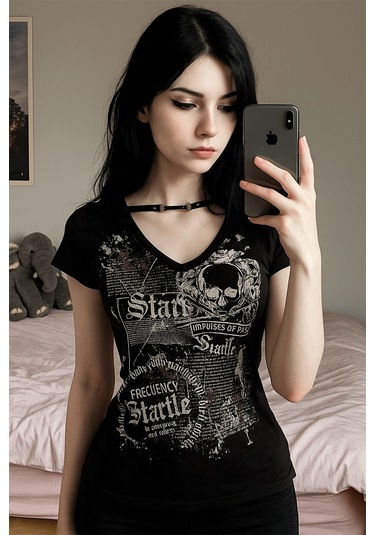 Siyah Startle Askılı Gotik Kısa Kollu Crop-18634 Siyah