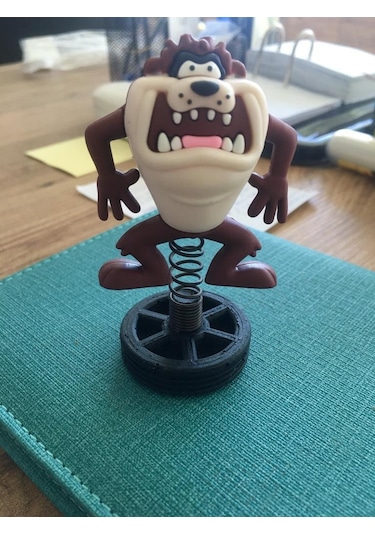 Zıp Zıp Oyuncak Tazmanya Canavarı Yaylı Her Yöne Sallanan