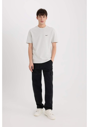 DeFacto Regular Fit Bisiklet Yaka Ütü Gerektirmeyen Nefes Alabilen Baskılı Kısa Kollu Ağır Kumaş Tişört D5514AX25SPGR503 DeFacto Regular Fit Bisiklet Yaka Ütü Gerektirmeyen Nefes Alabilen Baskılı Kısa Kollu Ağır Kumaş Tişört D5514AX25SPGR503