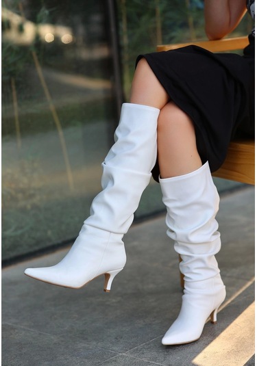 Zelya Beyaz Cilt Topuklu Çizme Beyaz