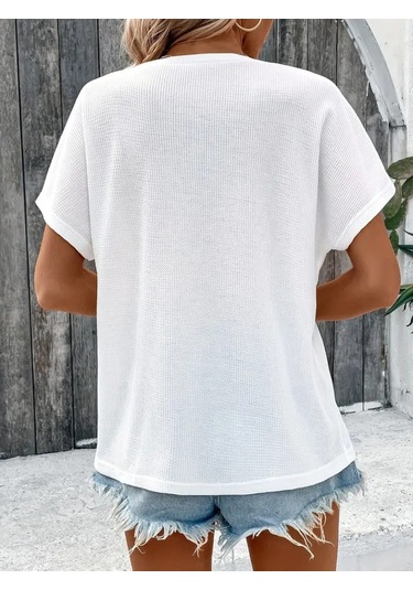 Kadın Kısa Kollu Yakası Açık Önden Düğmeli Waffle Bluz Beyaz