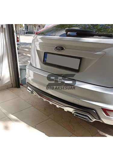 Ford Focus 2 Hb Difüzör Arka Tampon Eki 2 Egzoz Çıkışlı Gri Reflektörlü
