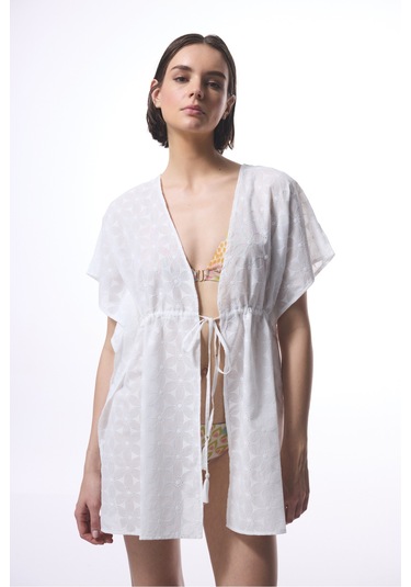 Penti Kırık Beyaz Brode Kaftan