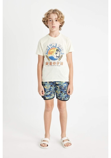 Defacto Erkek Çocuk Desenli Deniz Şortu C5590A824HSIN120