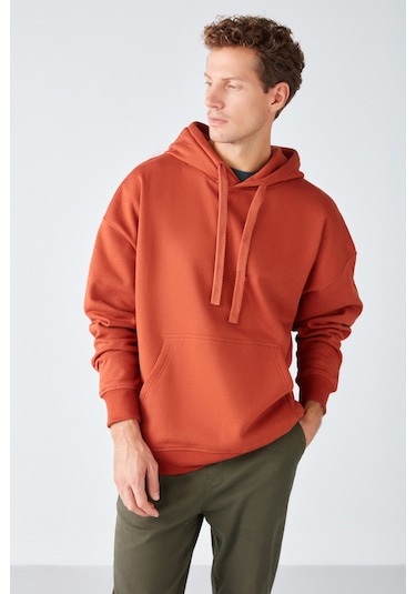 Steve  Erkek Yumusaçık Kumaşlı Kordonlu Oversize Kapüşonlu Kanguru Cepli Kiremit Rengi Sweatshirt