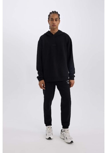 DeFactoFit NBA Wordmark Kalın Jogger Eşofman Altı Standart Fit Cepli Lastikli Paça D6576AX25SPBK81