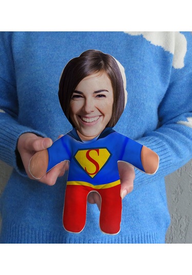 Bk Gift Hediye Kutusunda Kişiye Özel Fotoğraflı Kadın Süper Kahraman Bebek Yastık-14, Arkadaşa Hediye, Sevgiliye Hediye, Doğum Günü Hediyesi