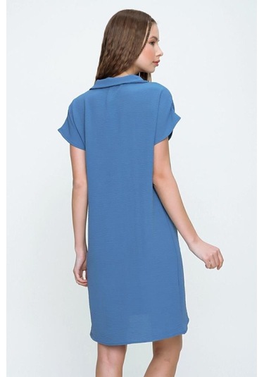 Kadın Bol Kesim Polo Yaka Kısa Kollu Günlük Kısa Midi Elbise Dizüstü 2883200 Mavi