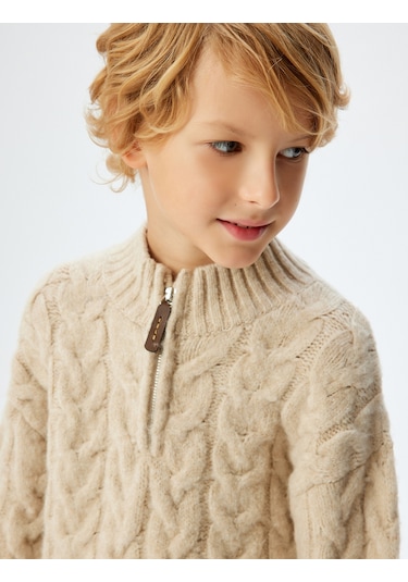 Koton Yarım Fermuarlı Saç Örgüsü Detaylı Uzun Kollu Kazak Bej 5wkb90004ht Ekru