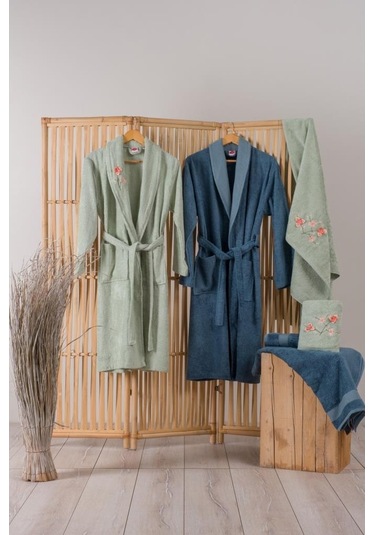 Cotton Box Bambu 3D Nakışlı Aile Bornoz Seti Alvin Yeşil-Mavi