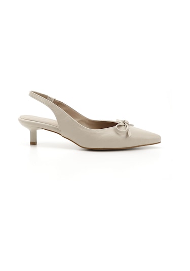 Gönderi R Ten Kısa İnce Topuklu Fiyonklu Arkası Açık Ayakkabı Ten