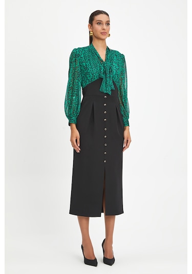 Kadın Leopar Desenli Midi Elbise - Fiyonk Yaka, Düğme Ve Yırtmaç Detaylı, Şık Ve Modern Tasarım - Günlük Ve Özel Davetler İçin Elbise Yeşil