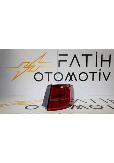 Volkswagen Jetta 14- Sağ Stop Lambası R 5c6945208e