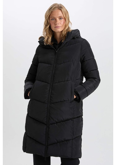 DeFacto Su İtici Uzun Şişme Mont Parka Isı Yalıtımlı Kapüşonlu Kapitoneli fermuarlı Cepli A3174AX24WNBK27 Siyah