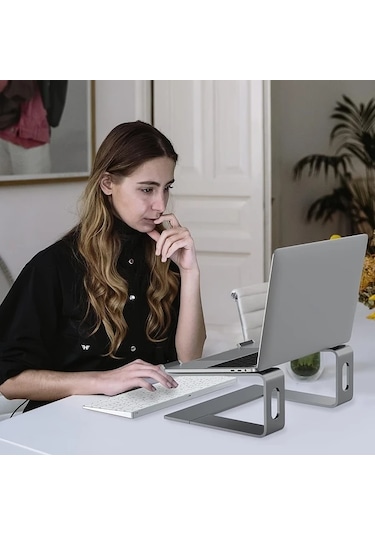 Willowhaven Gri 10-13 İnç Ayarlanabilir Alüminyum Laptop Standı Soğutucu Ped Ergonomik Masaüstü Dizüstü Bilgisayar Sehpası
