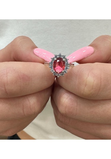 Oval Pembe Taşlı Gümüş Taşlı Yüzük