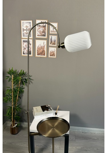 Wingmn Eskitme Gövde Beyaz Cam Hareketli Başlık Lambader Metal Oturma Odası Çalışma Odası Zemin Beyaz