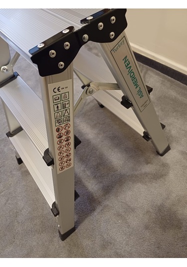 Asil 4+4 Basamaklı Çift Taraflı Çift Çıkışlı Alüminyum Katlanır Merdiven 150 Kg Kapasiteli Kaymaz Taban 1 Adet